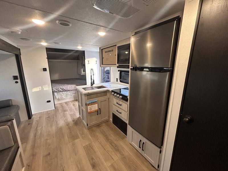 2026 Palomino Puma Camping Edition 284BHCE - Image 8
